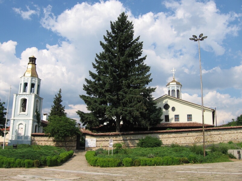 Възрожденската черква „Свето Въведение Богородично“ 
