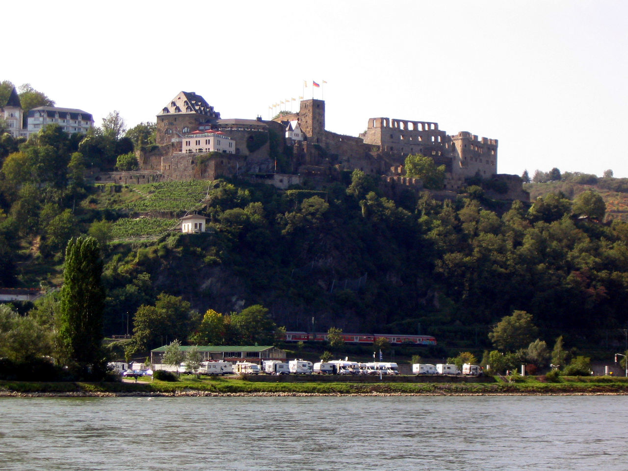 Part 3: Rheinfels Castle – The Giant of the Rhine.
5 Incredible Castles You Can See from a Rhine River Cruise