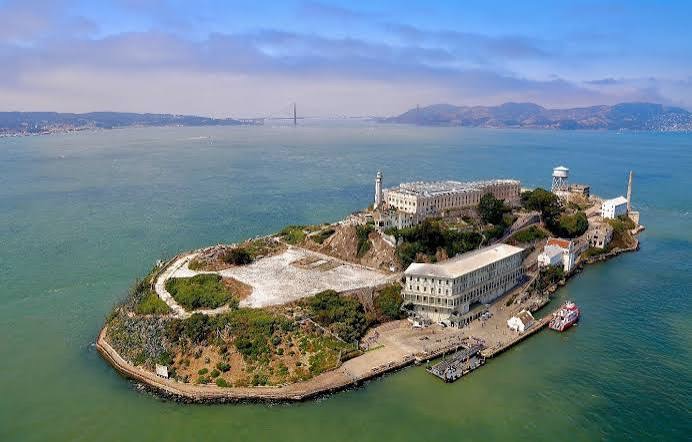 Alcatraz – The Island Fortress That Became America’s Most Infamous Prison
